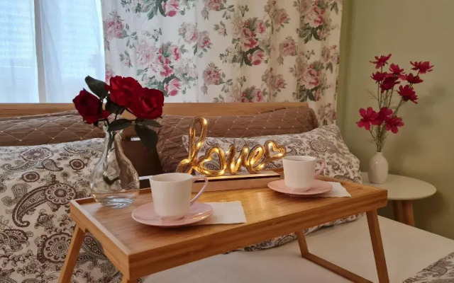 Sutki26 on Kuznechnaya Street