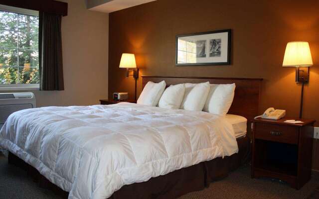 AmericInn by Wyndham Charlevoix