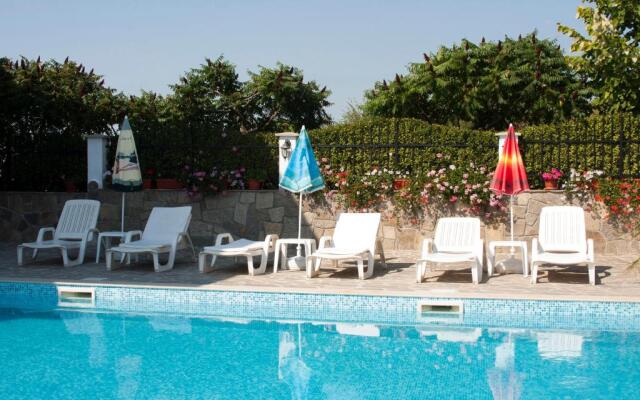 Sani Holiday Village