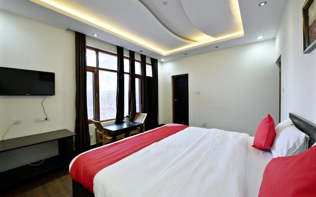 OYO 27625 Woodland Retreat