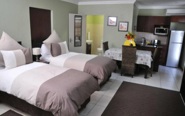 Summer Garden Guest House and Self Catering Apartments