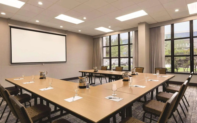 Radisson Hotel Seattle Airport