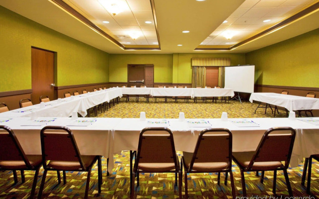 Holiday Inn Express Crystal River by IHG