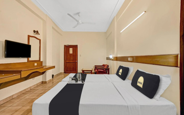 Super OYO Townhouse OAK Hotel Belsons Taj Mahal