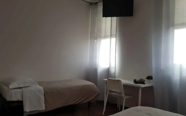 Hotel Piramide