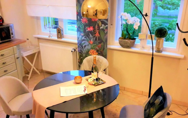 VILLA FREIA Dresden & Großer Garten Wohlfühlfactory by Freia