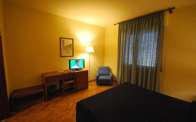Hotel Moderno