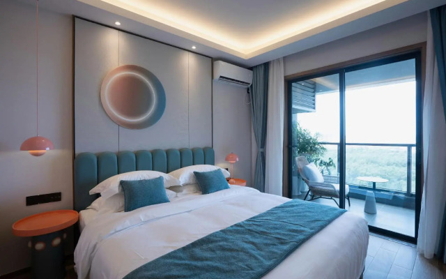 the Royal Bay Z Hotel