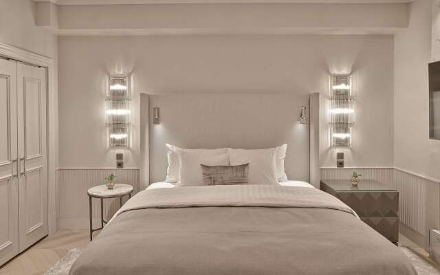 The Hotel Maria
