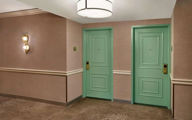 Hilton Pearl River