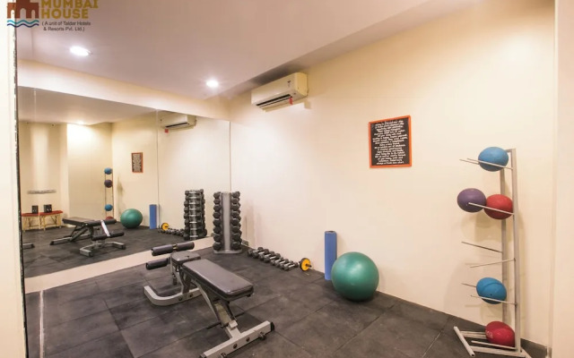 Hotel Mumbai House Airoli Navi Mumbai