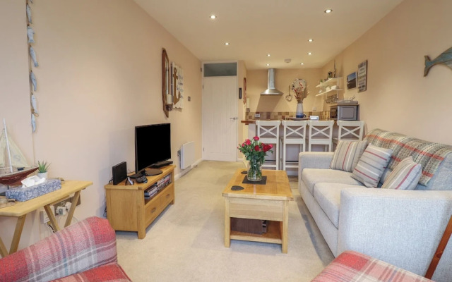 Oakley View Apartment