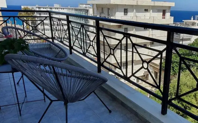 Rodos Beach Apartment 33