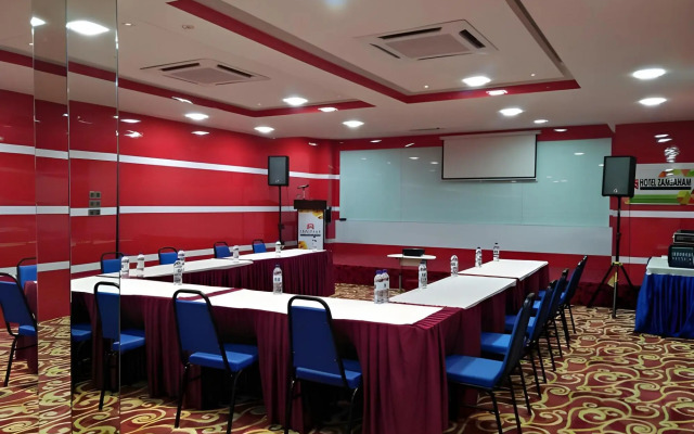 Hotel Zamsaham