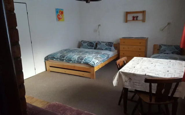 Chalupa 387
