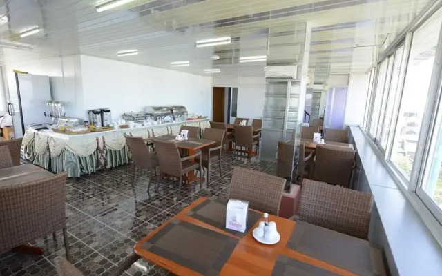 Win Star Hotel