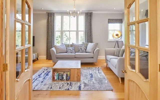 Host Stay River View