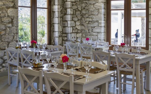 Itilo Traditional Hotel