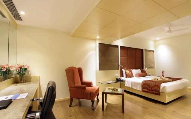 Hotel Express Towers