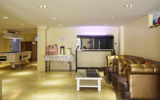 Au Bon Hostel