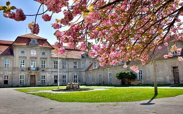 Appartement- und Gästehaus Schloss Plaue