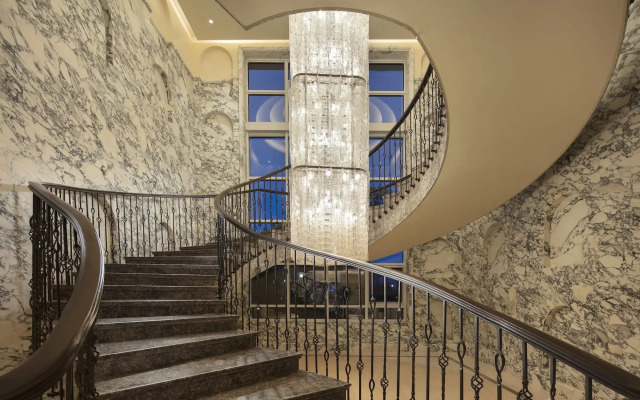 Hilton Dalian Golden Pebble Beach Resort
