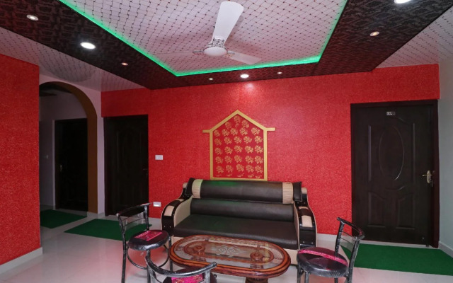 S.J Hotel's by OYO Rooms