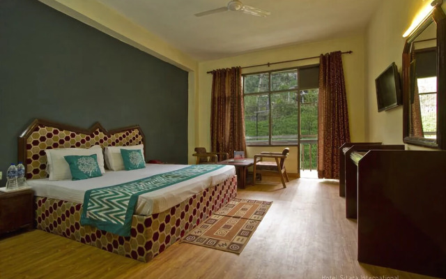 OYO 10752 Hotel Sitara International