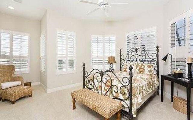 Sea Winds Beach Home by RedAwning