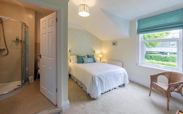 Woodside Guest House