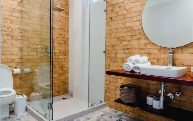 w Fantastic 2BR w Balcony in Panama