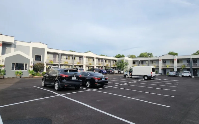 Super 8 Belleville