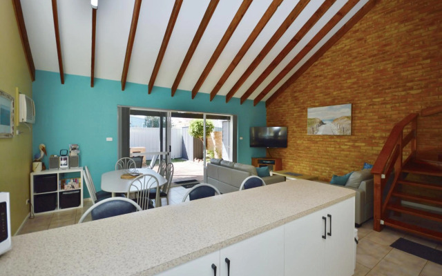 Tropical Hideaway - Kalbarri WA