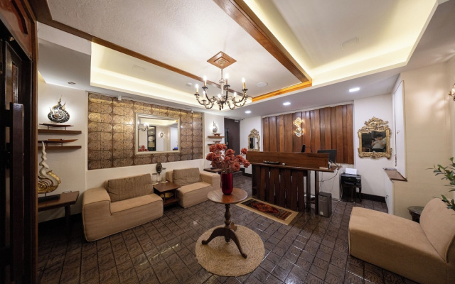 Casa Le Damuz At MRT Bangphlat - Adult Only