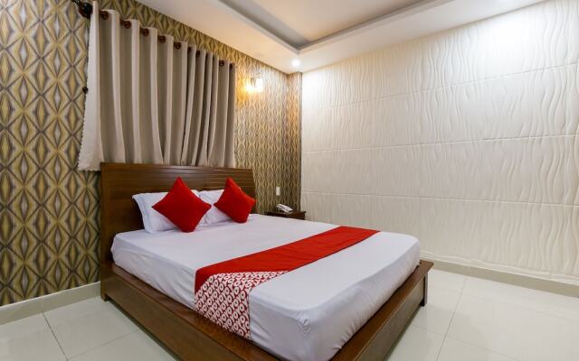 OYO 482 Green Garden Hotel