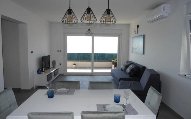 Luxury Apartments Beach