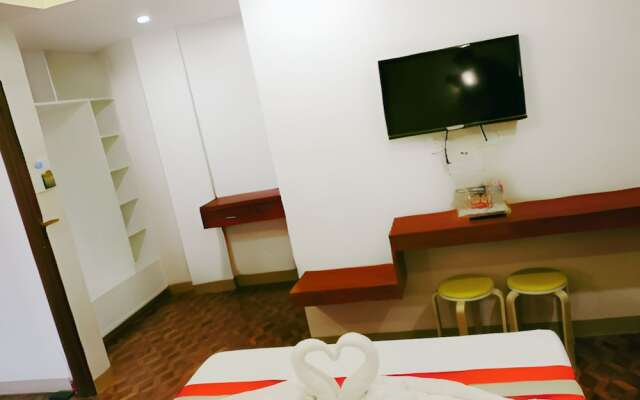 Dy Heritage Suites