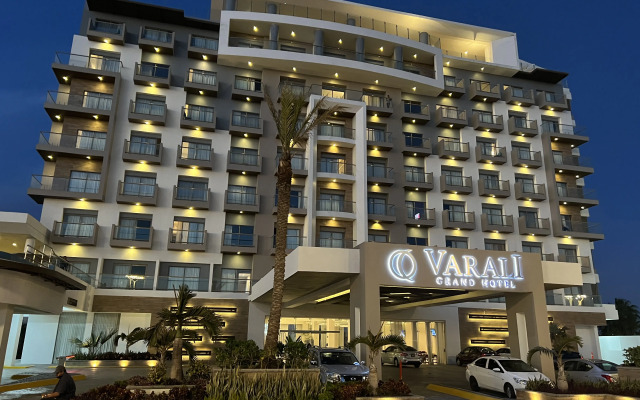 Varali Grand Hotel