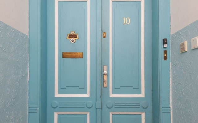 GALLERY APARTMENTS PRAGUE - Spacious, Central & Trendy