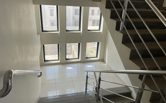 Hotel Narayan Executive Gujrat