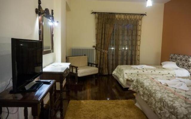 Etheres Tzoumerkon Mountain Resort