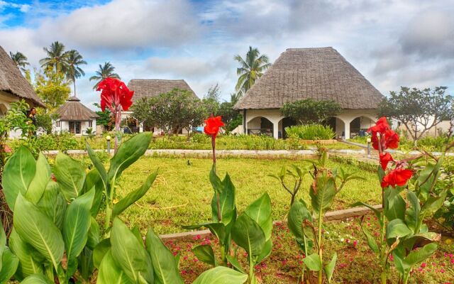 Golden Clove Beach Resort