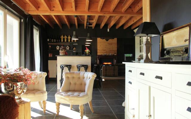 Luxurious Villa in Houffalize With Sauna