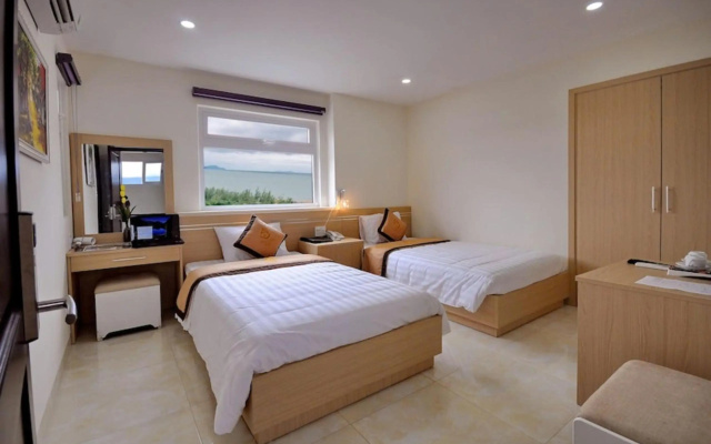 Yellow Sea Hotel – Guest Rooms – Nha Trang
