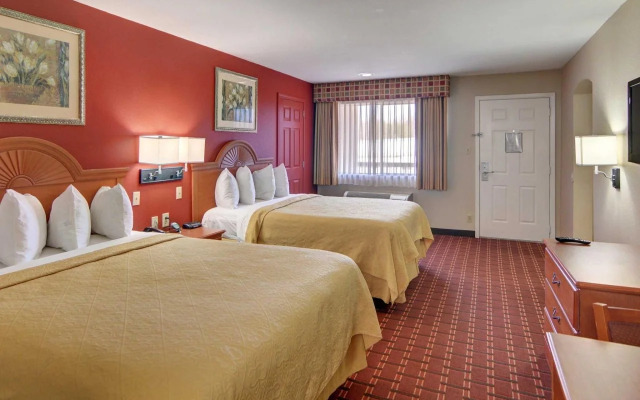 Quality Inn Marshall