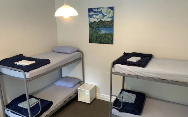 The Villa - Hostel