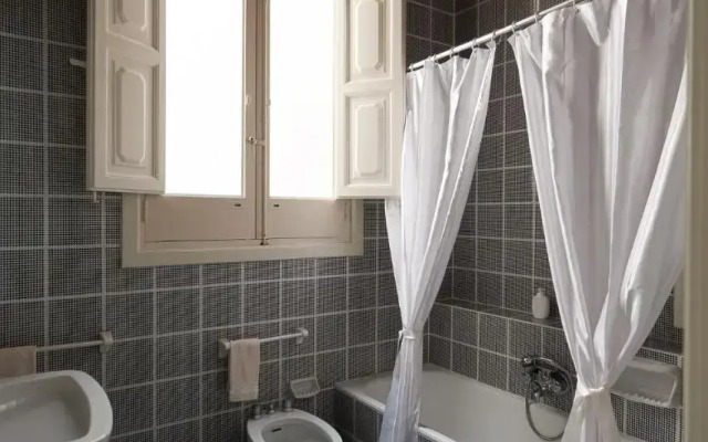 Palazzo Pio Apartment