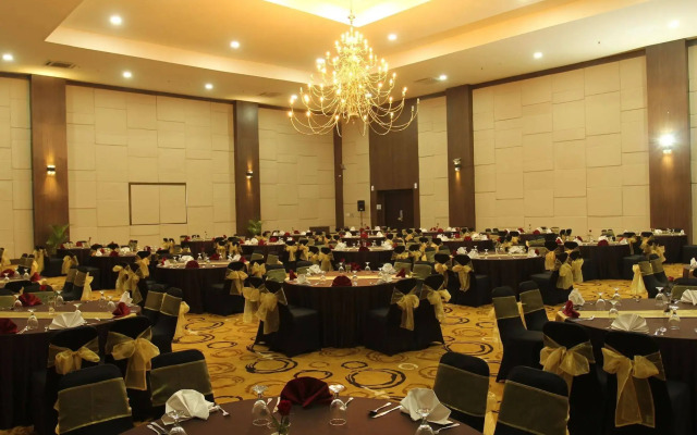 Merapi Merbabu Hotels & Resort Bekasi