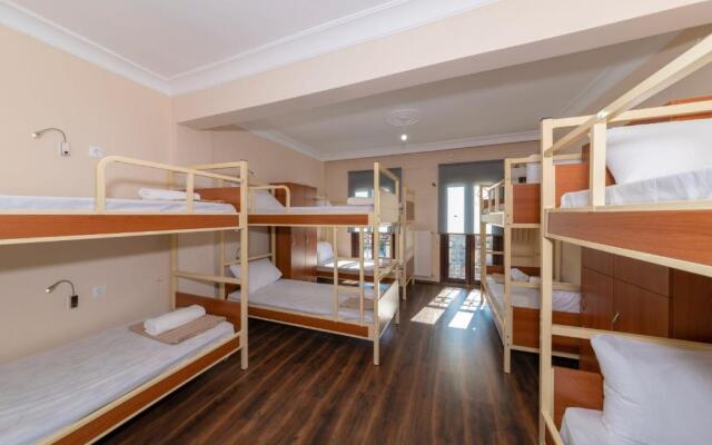 Taksim City Hostel