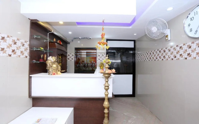 Viswa Towers By OYO Rooms